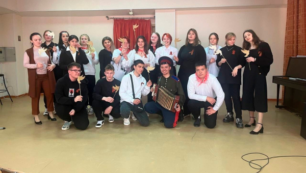 Поэтический вечер памяти и надежды