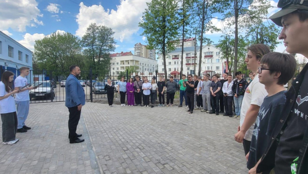 Аллея выпускников